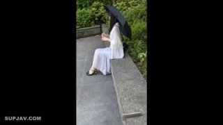 新人！20岁！一直朝向梦想的女人真可爱！时尚＆可爱的服饰专校生穿着自己作的衣服